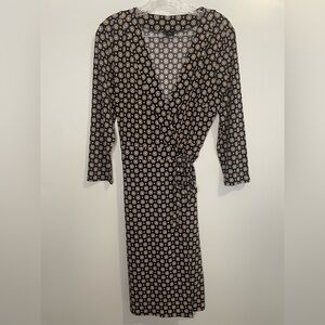 Ann Taylor Factory Women's Size Medium 3/4 Sleeve Wrap Midi Dress Navy Geometric